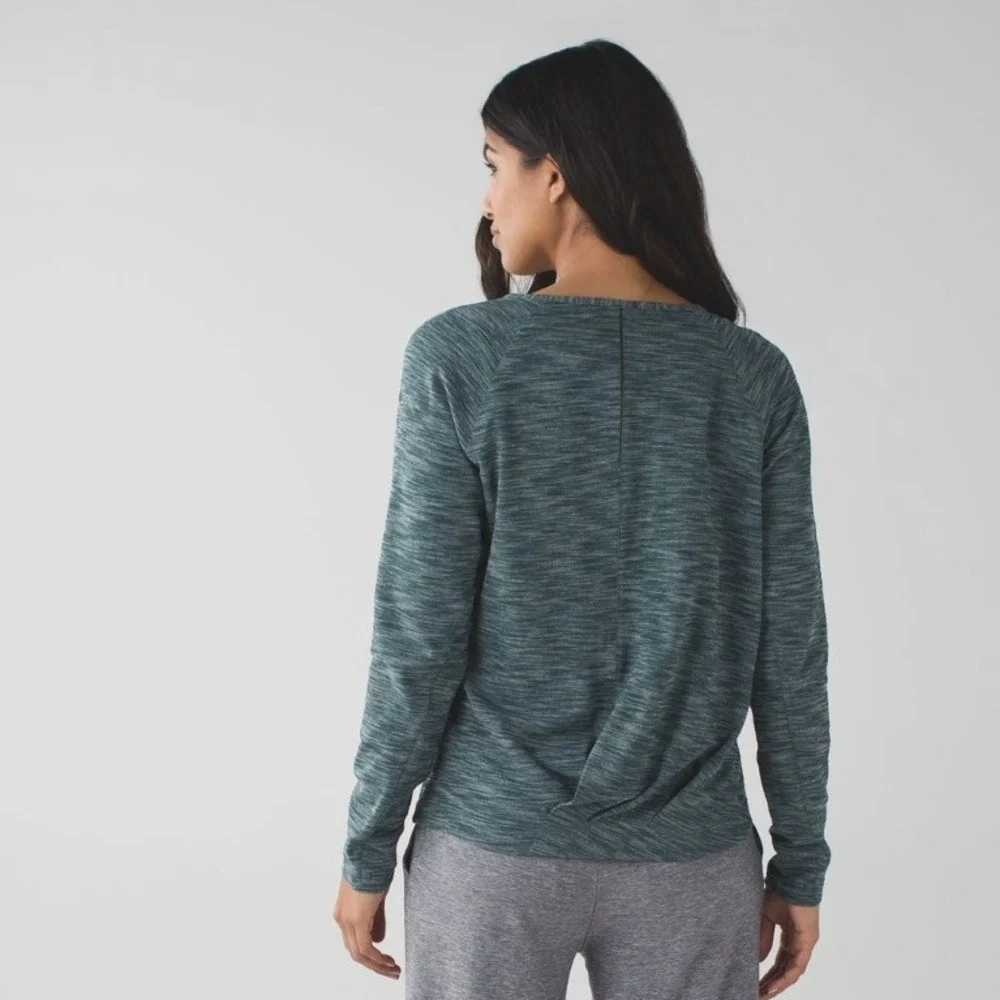 lululemon athletica size 10